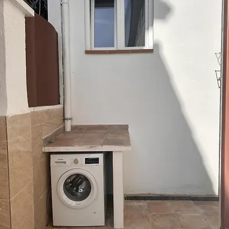 Iri * بينيذا ذي مار